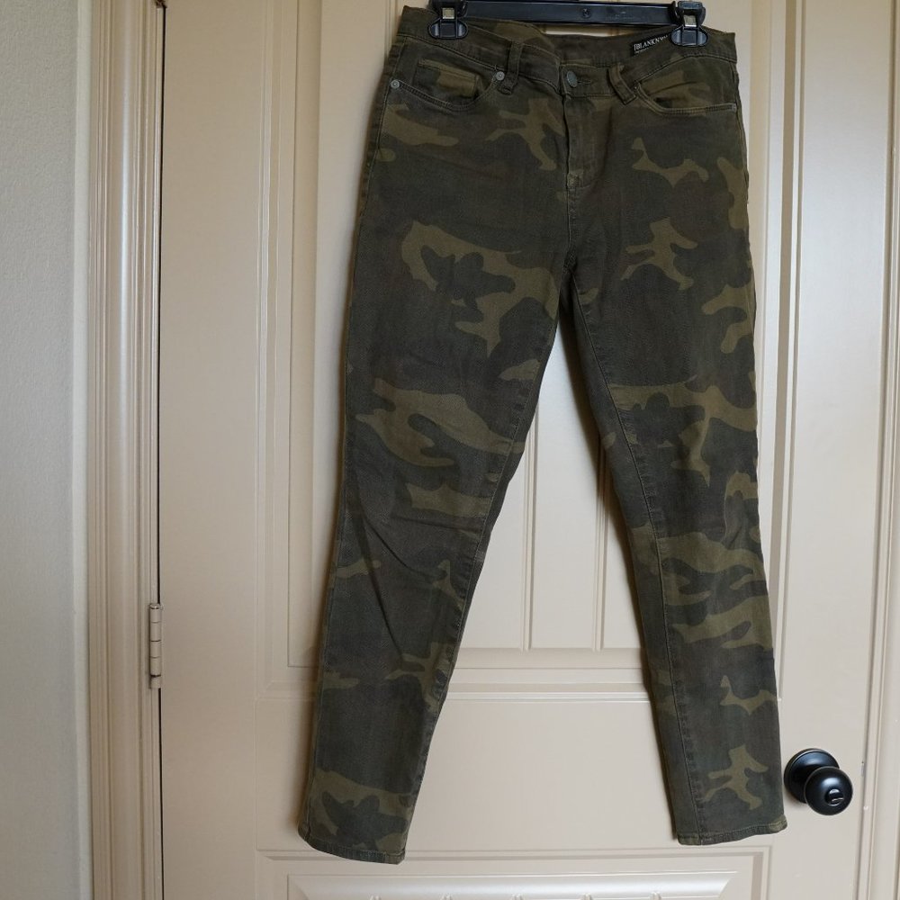 Blank NYC Jeans Green Camouflage Denim Pants Size 28